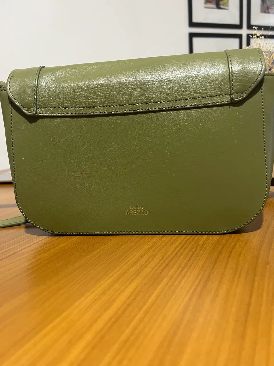 Bolsa em couro legítimo Arezzo - Foto 4