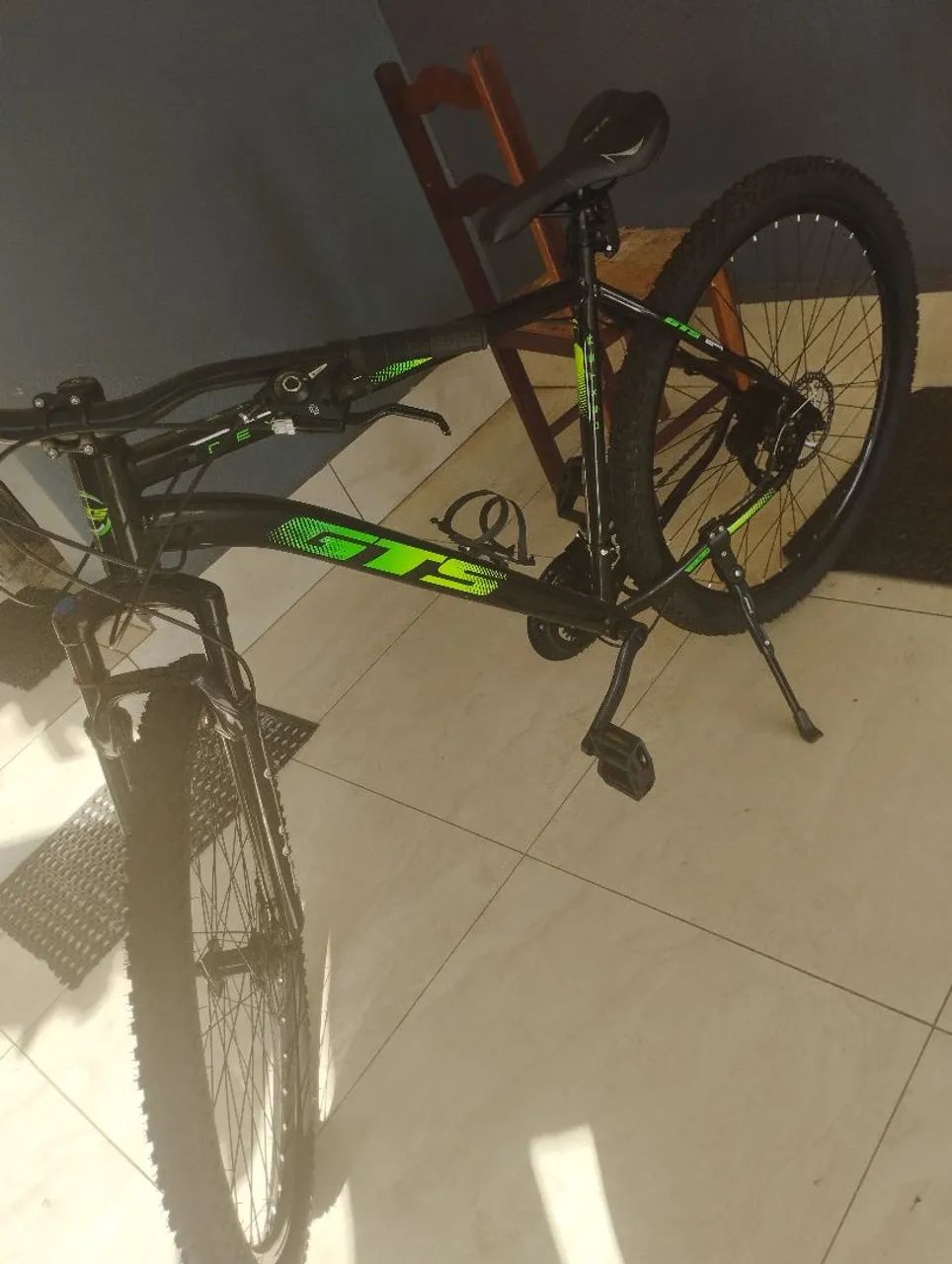 Bicicleta aro 29 gts preta quadro 21 - Foto 3