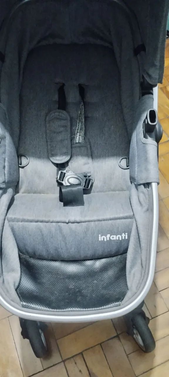 Berço desmontável,carrinho bebe, colchão  - Foto 2