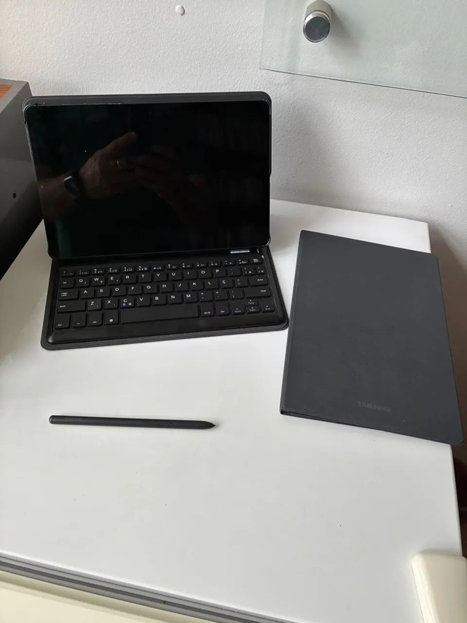 Tablet Samsung S6 Lite 64 com capa teclado da Targus - Foto 4