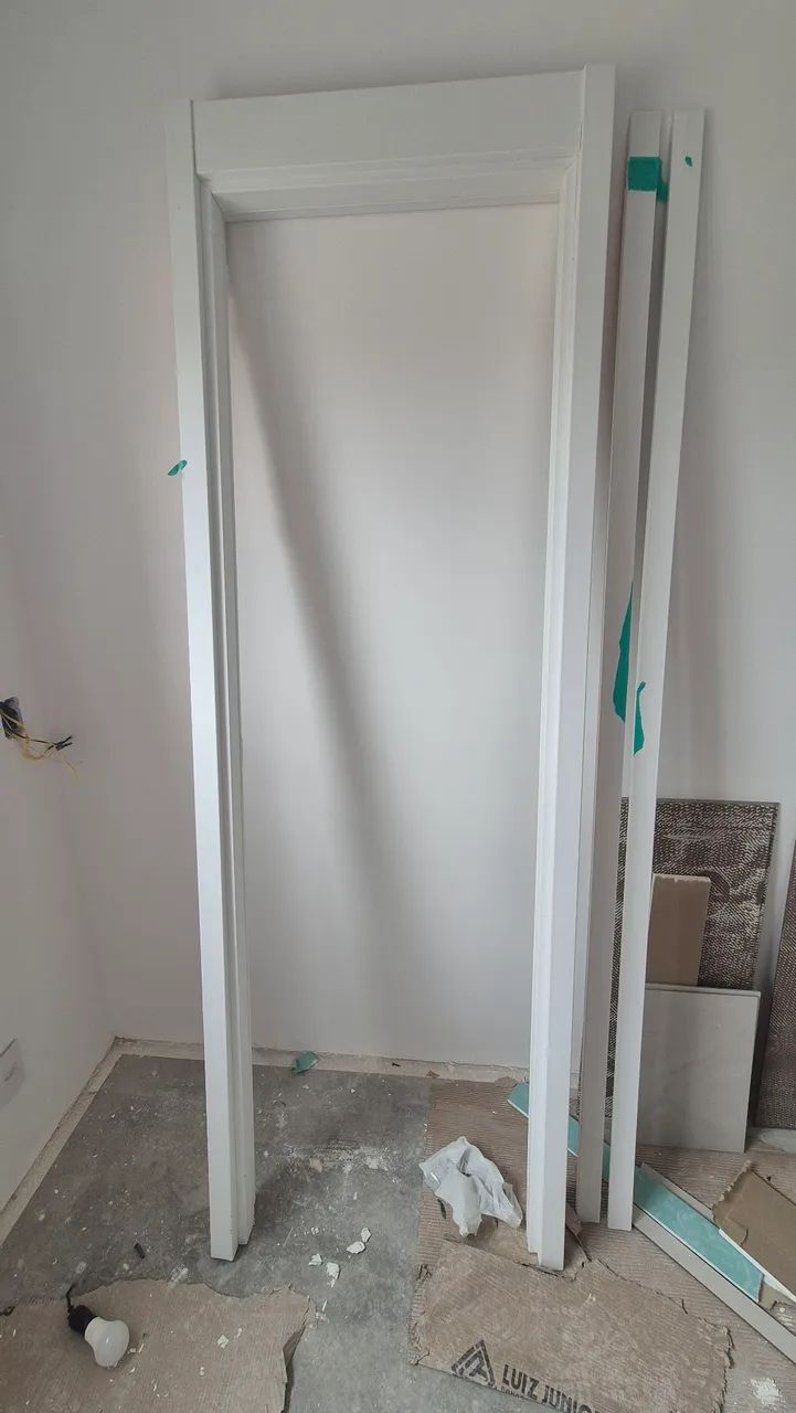 Porta Branca completa com batente - Foto 2