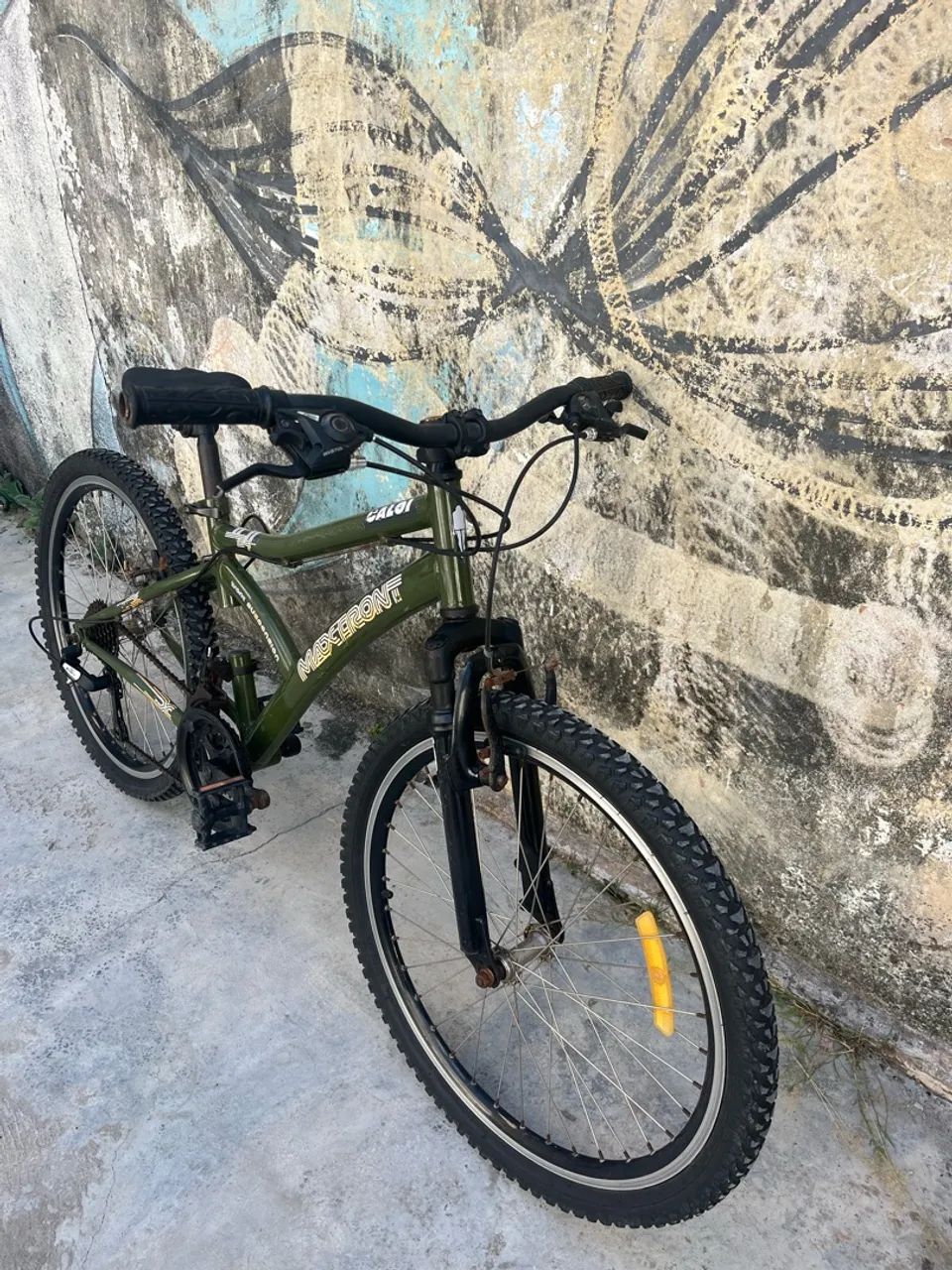 Bicicleta Caloi Max front  - Foto 2