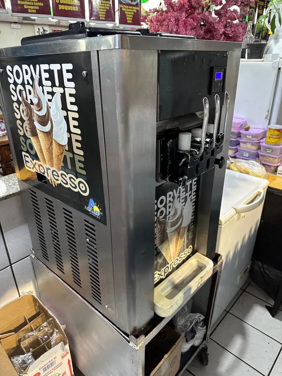 Máquina de sorvete  - Foto 3