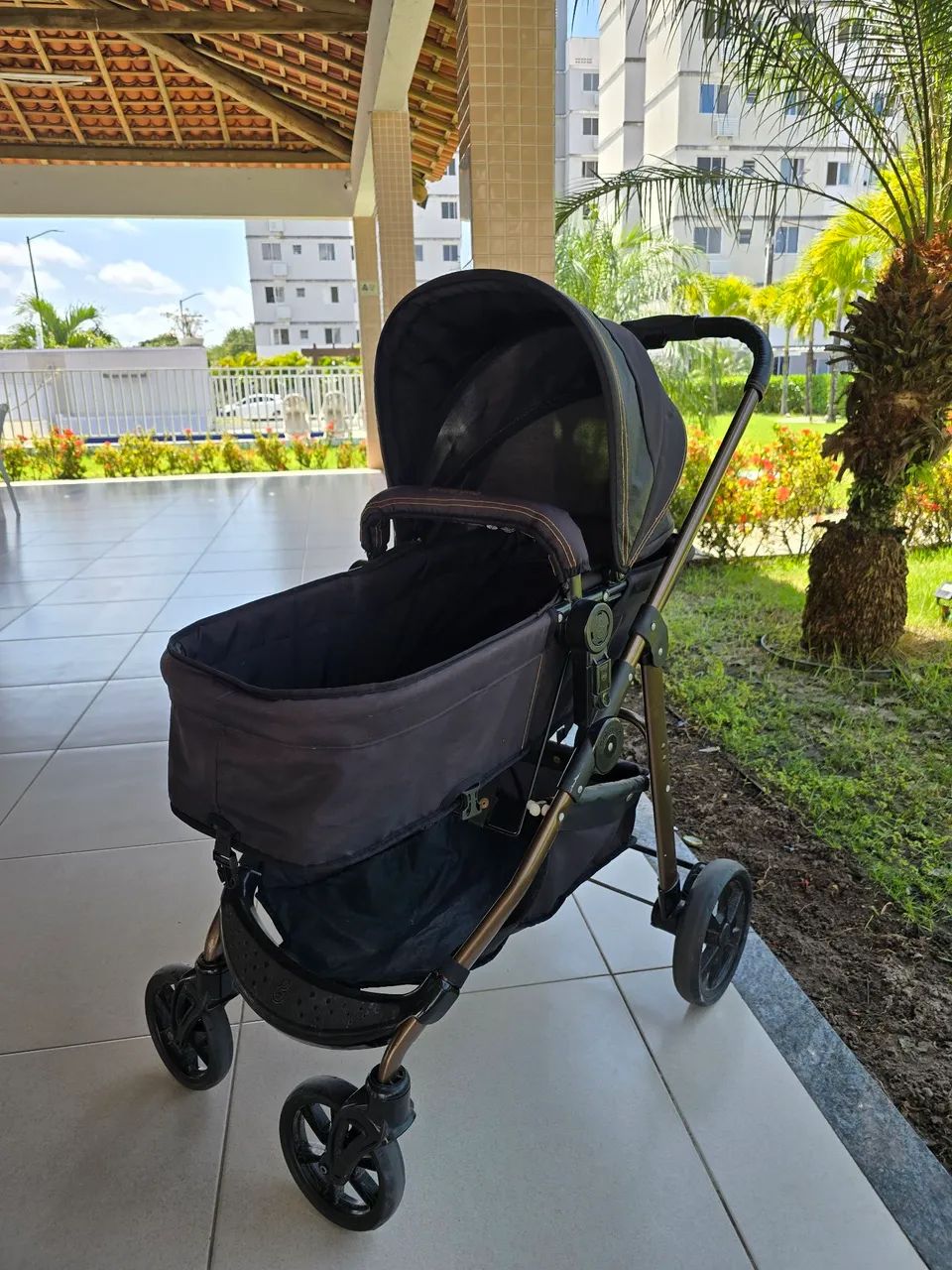 KIT Carrinho De Bebê Napoli + Bebê Conforto E Base para Carro Galzerano - Foto 3