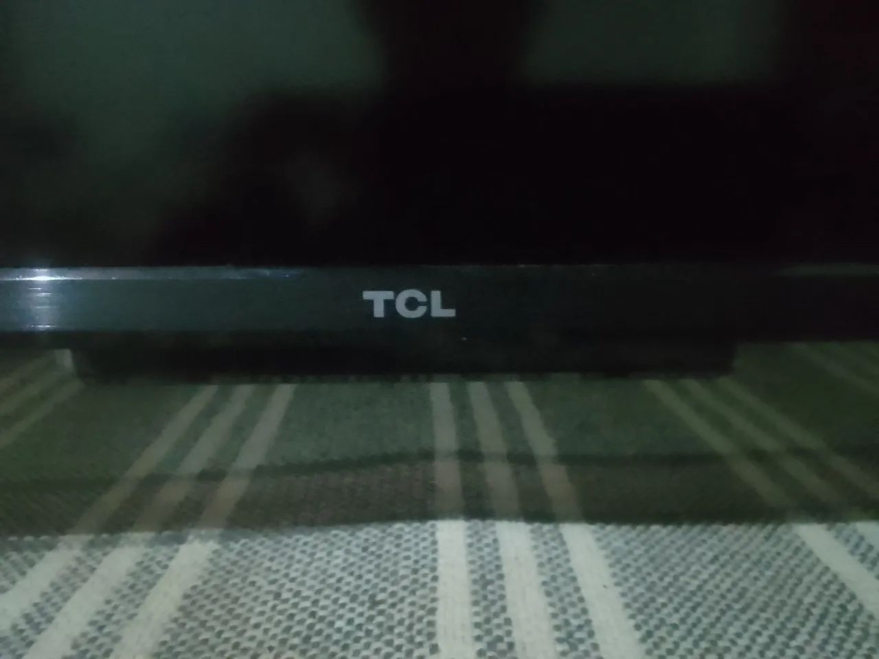 TV de 50 polegadas da  TCL  nova  - Foto 3