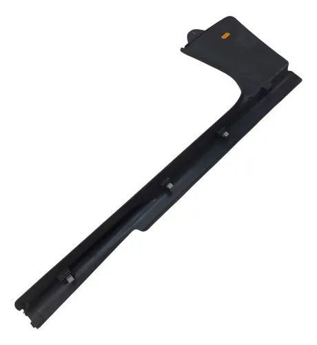 Soleira Porta Dianteira Direita Do Vw Spacefox 1.6 2007/20 Não