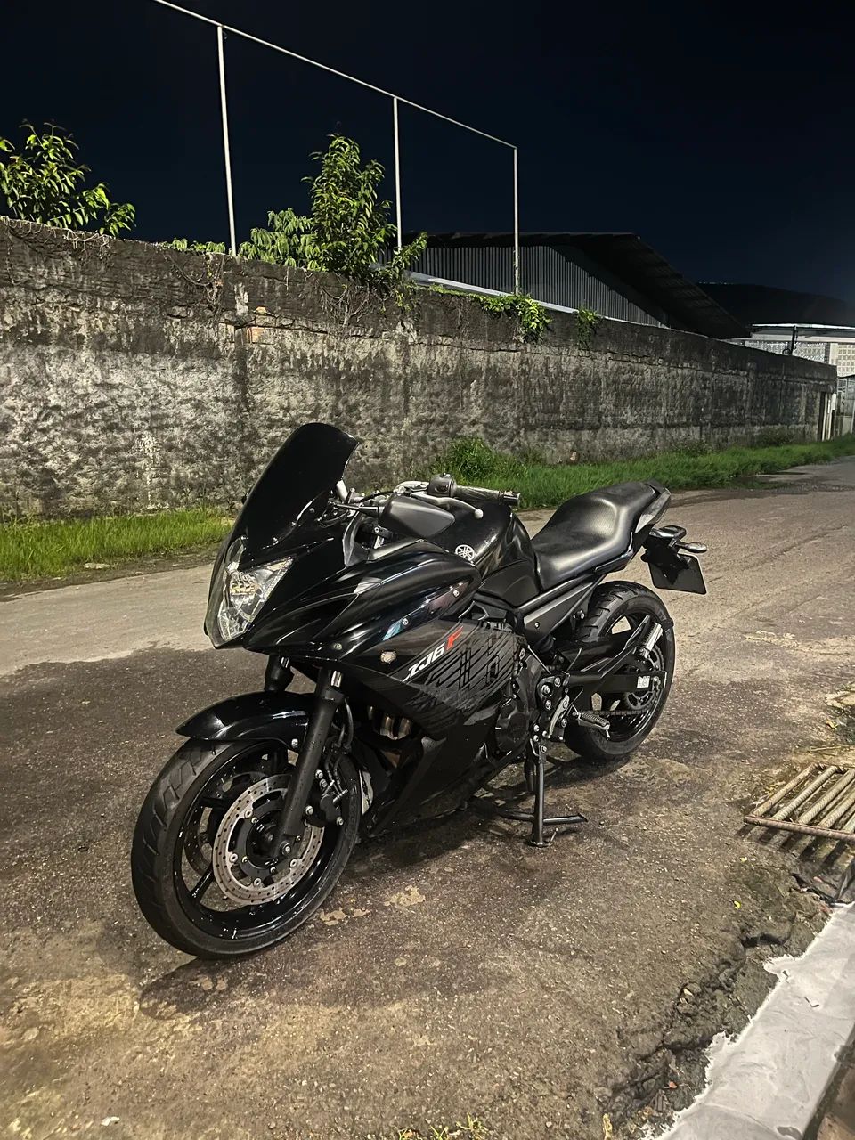 VENDO OU TROCO XJ6F  - Foto 2