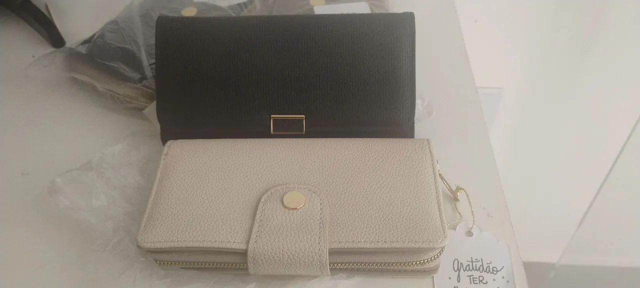 Bolsas e carteiras femininas
