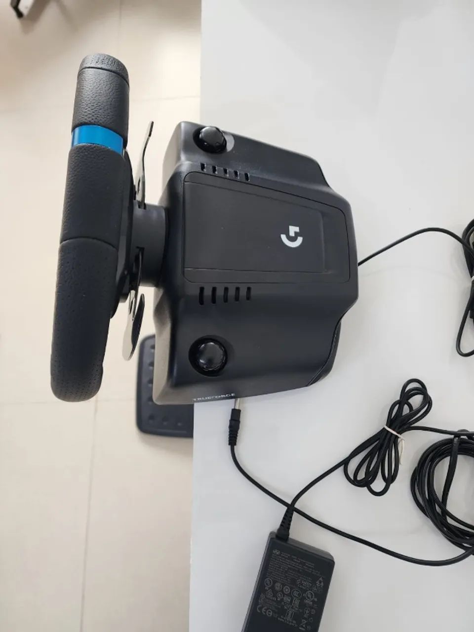 Volante com Pedal Logitech G923 - Foto 4