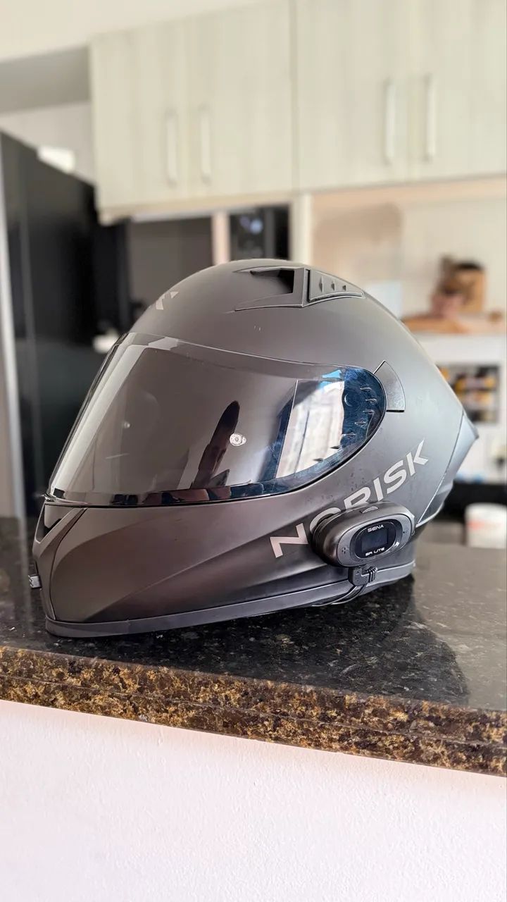 Capacete Norisk TAM 60 com intercomunicador 