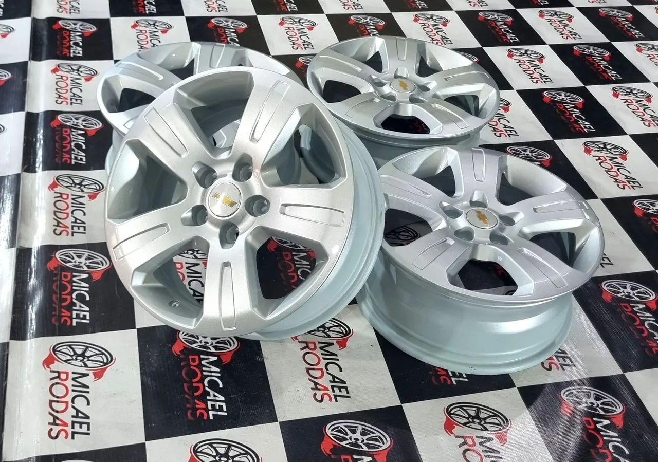 Jogo de rodas 17 GM Captiva 5x115 Originais Zeradas - Peças para