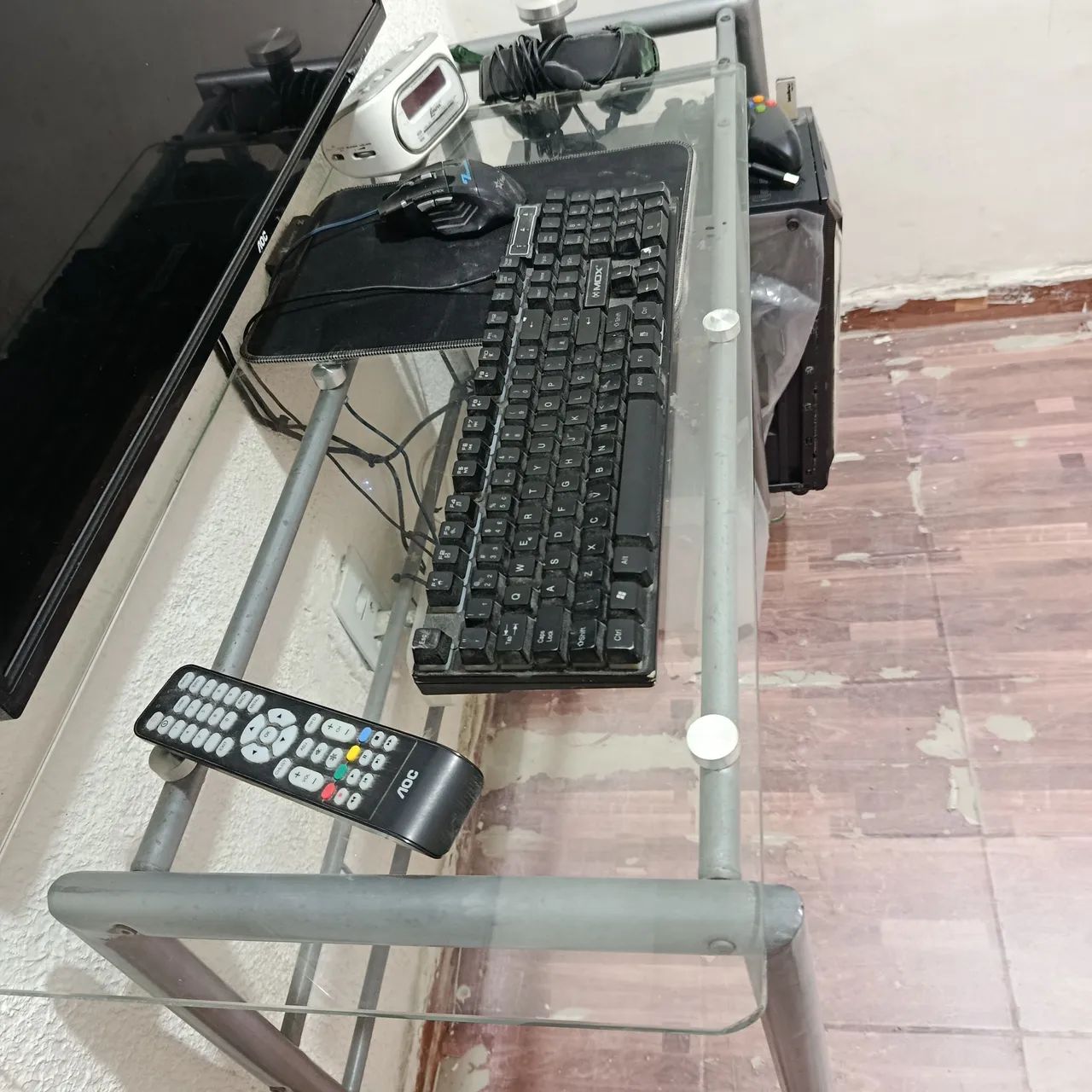 Mesa de computador de vidro  - Foto 2