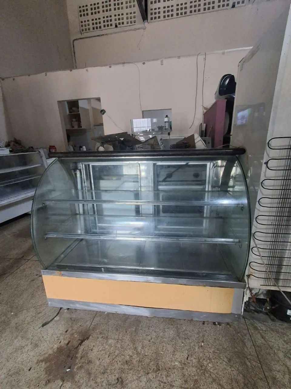Eexpositor - Foto 2