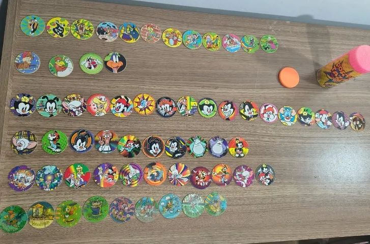 Tazos e porta tazo Elma Chips