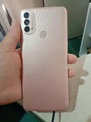 Vendo um celular da moto e40 novo . 64 gigas .  - Foto 2