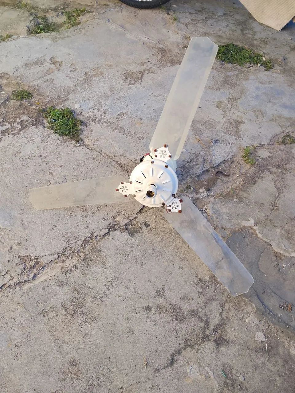 Vendo ventilador de teto 