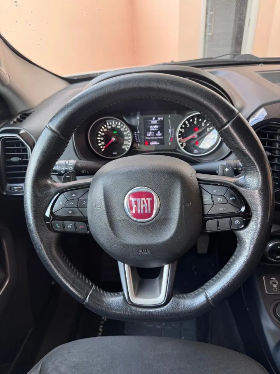 Fiat Toro Freedom 2.4 16V Flex Aut. 2017 - Foto 2