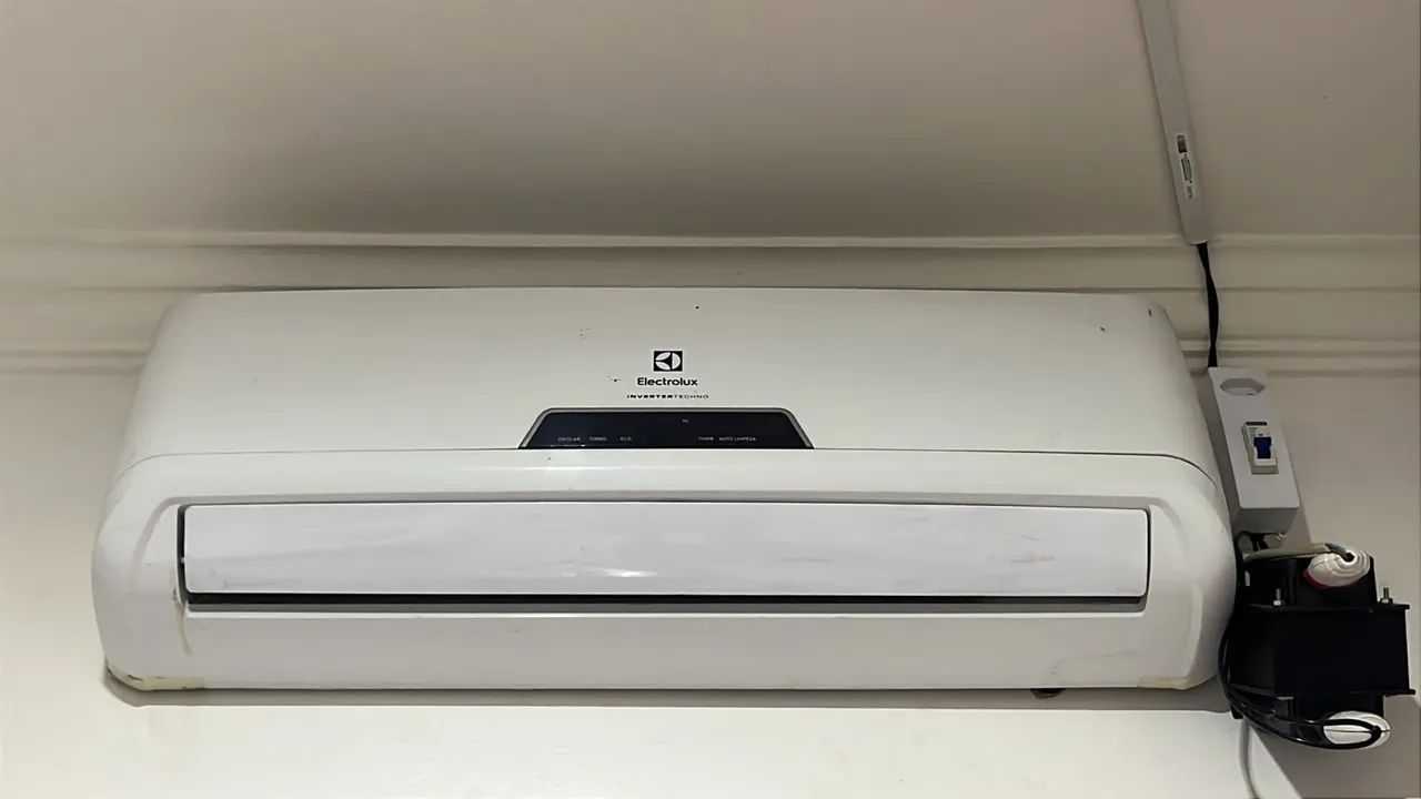 Ar condicionado Eletrolux 9000 BTUs inverter 