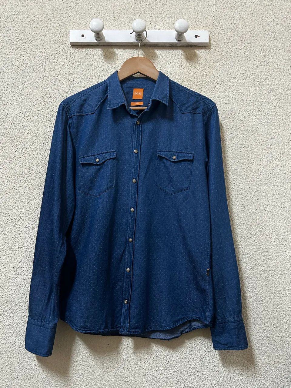 CAMISA HUGO BOSS TAM.M - Foto 2