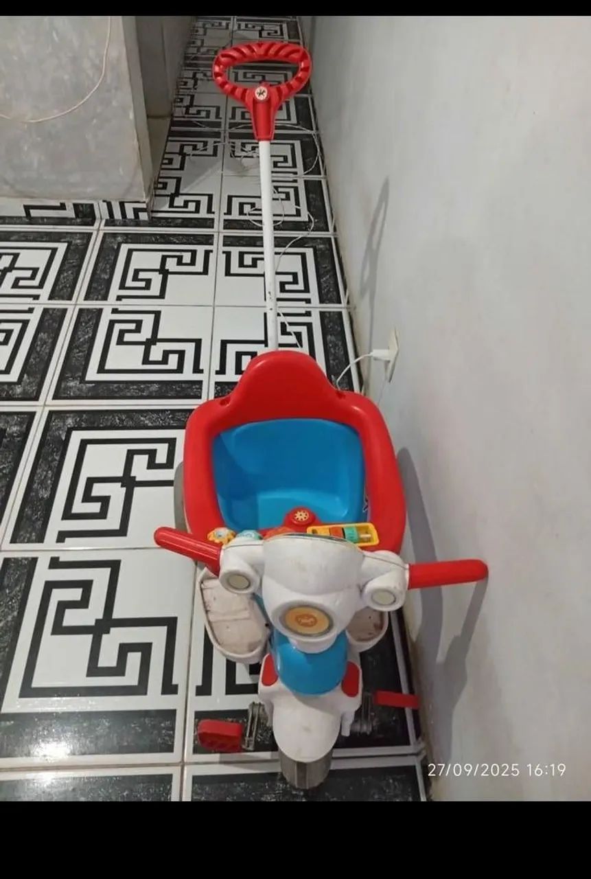 Triciclo Infantil 