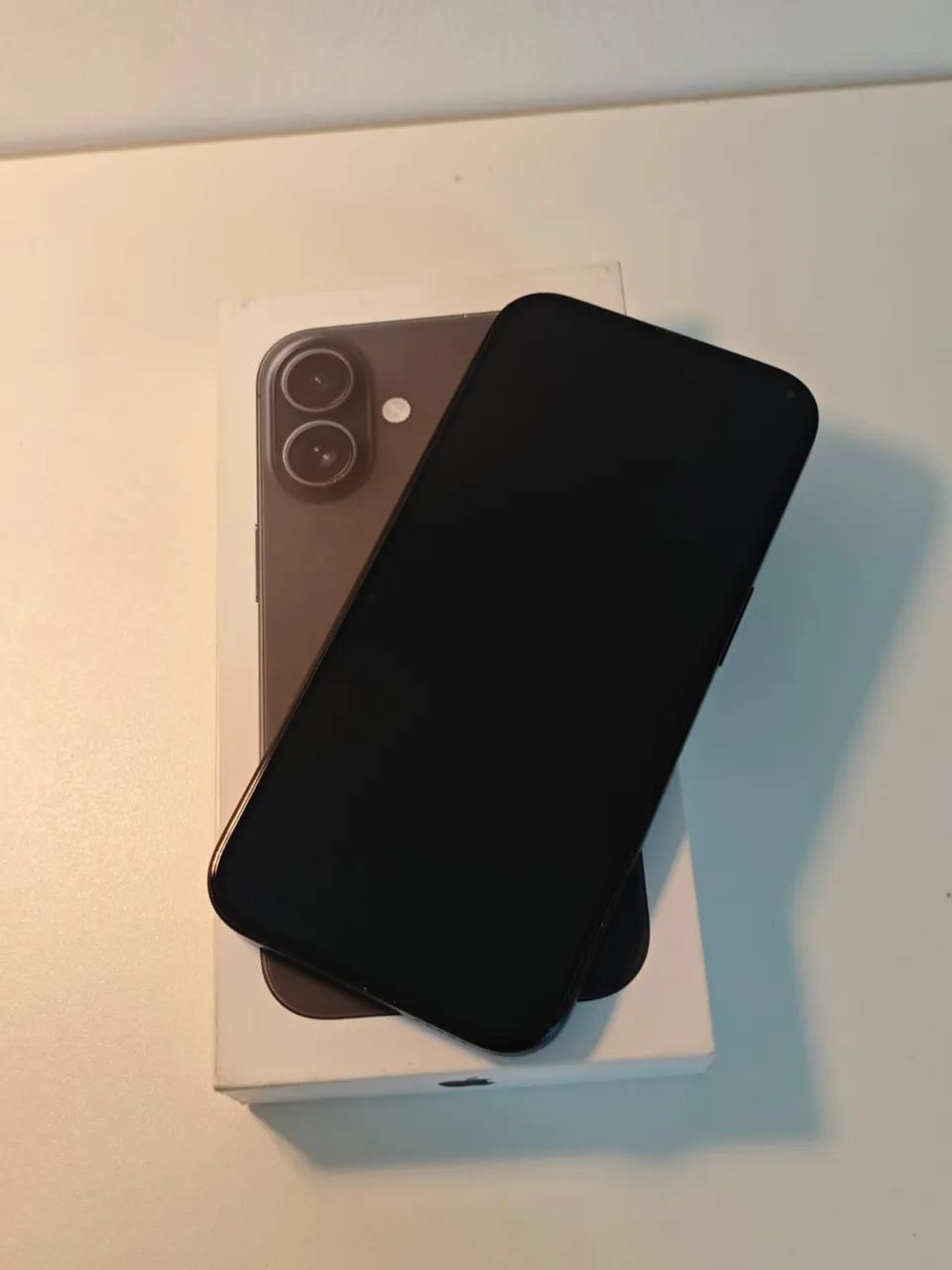 iPhone 16  256 gb  - Foto 2