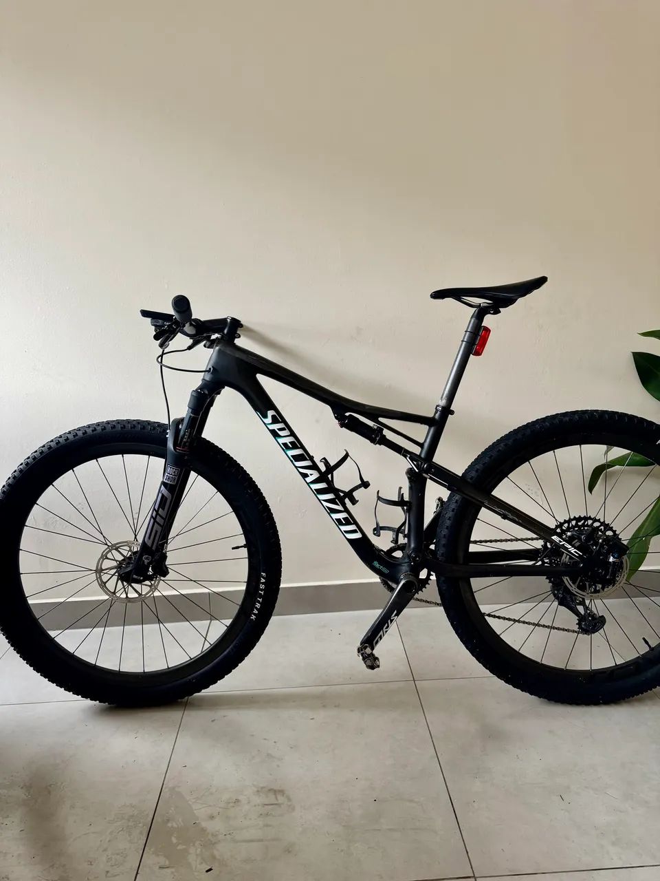 Specialized Epic Carbon full