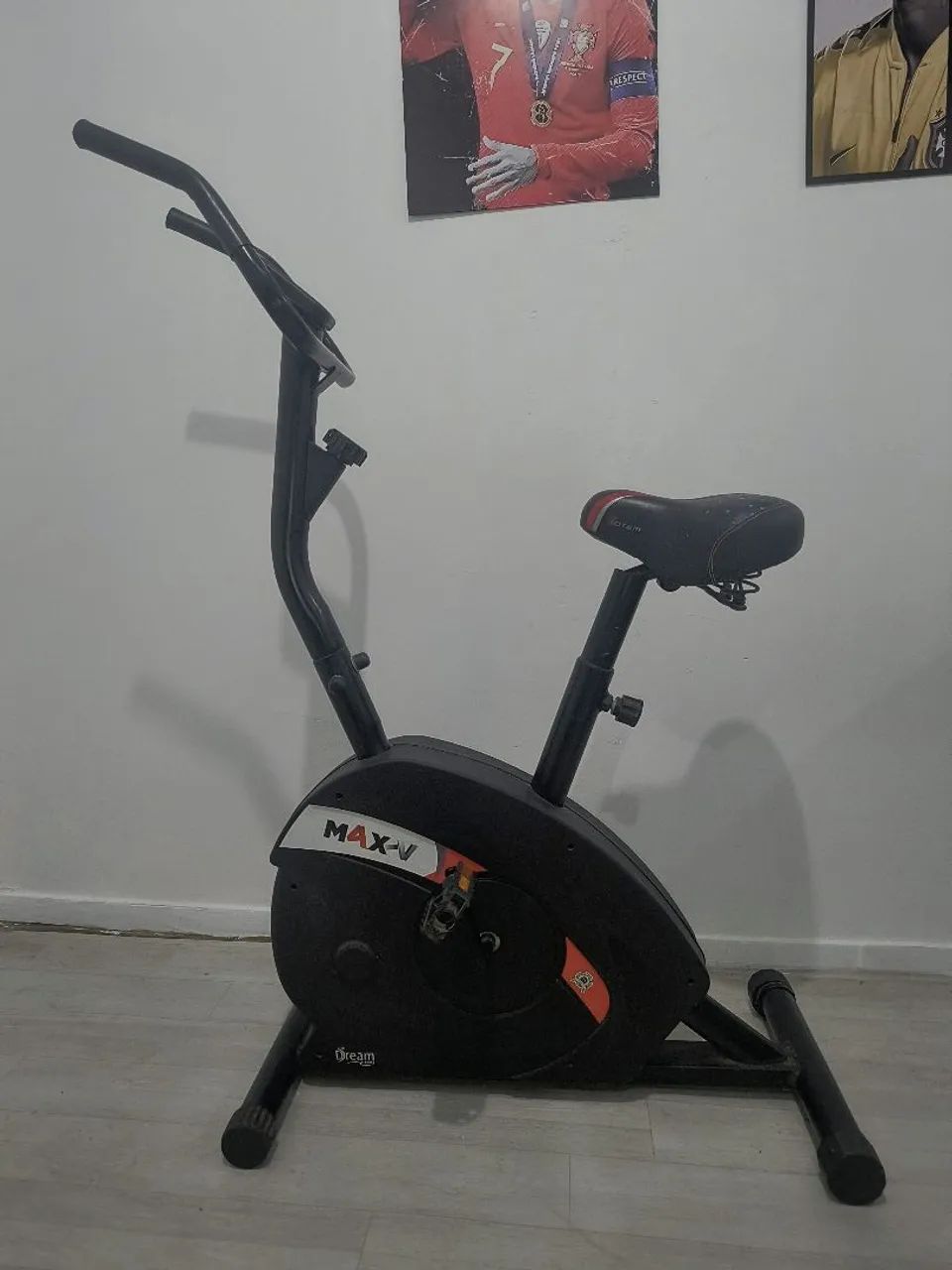 Bicicleta Ergométrica Max-V Dream Fitness