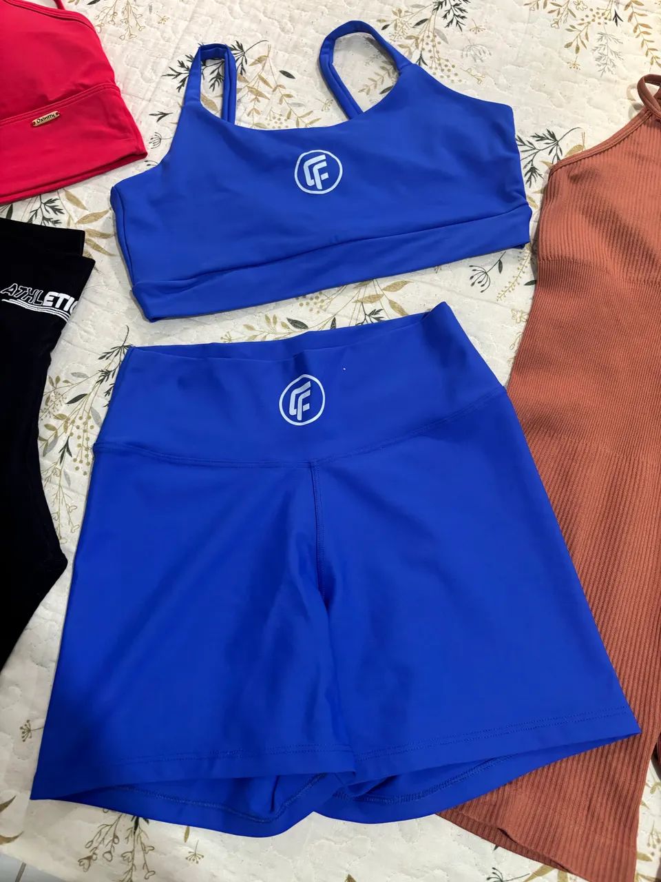 Kit de roupas fitness - Foto 3