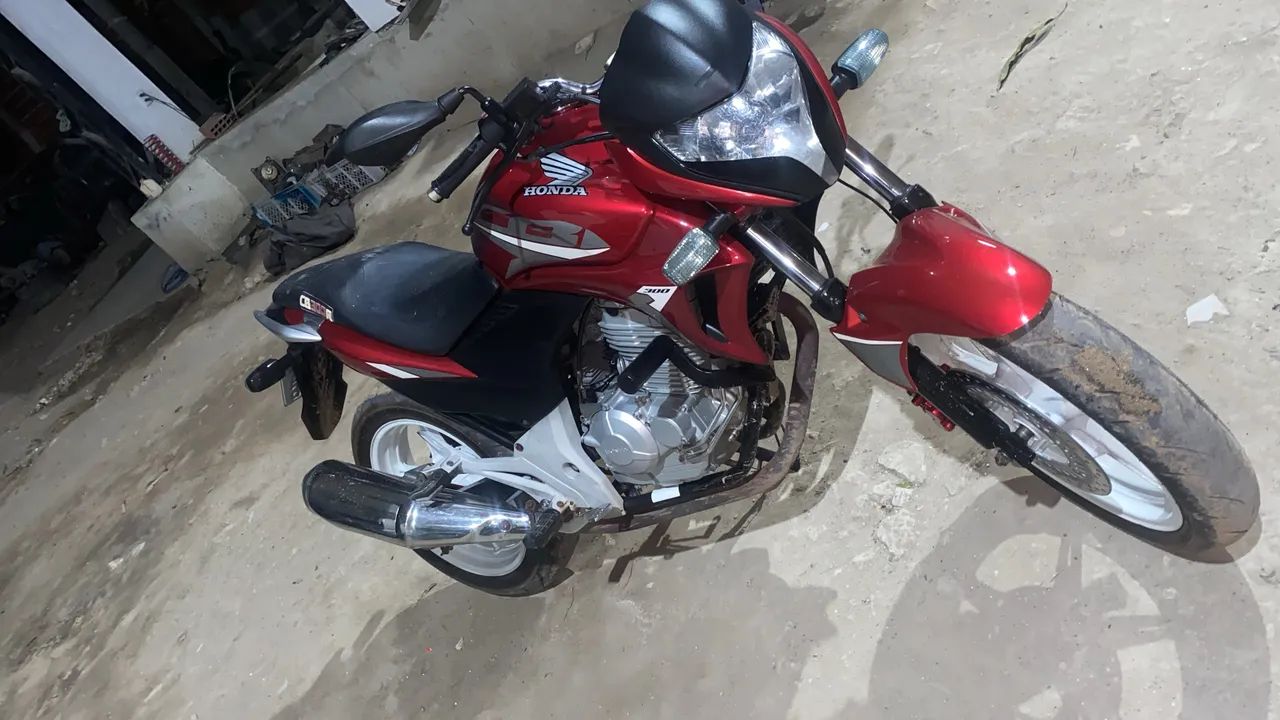 Vende-se CB 300 2010 - Foto 5