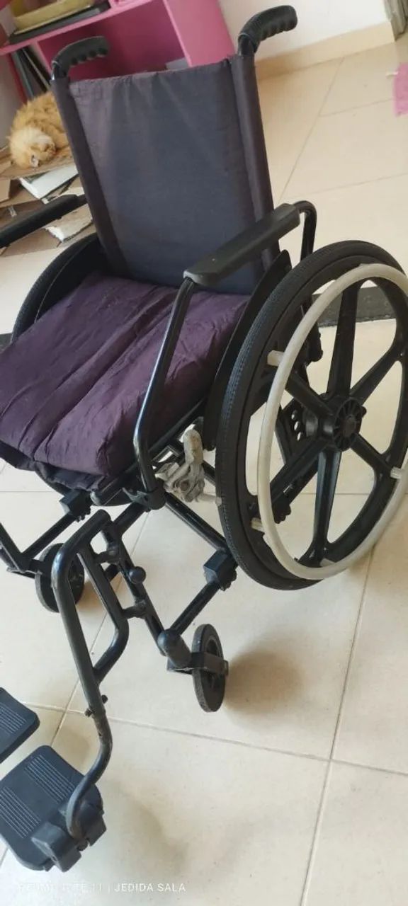 Cadeira de Rodas  - Foto 5