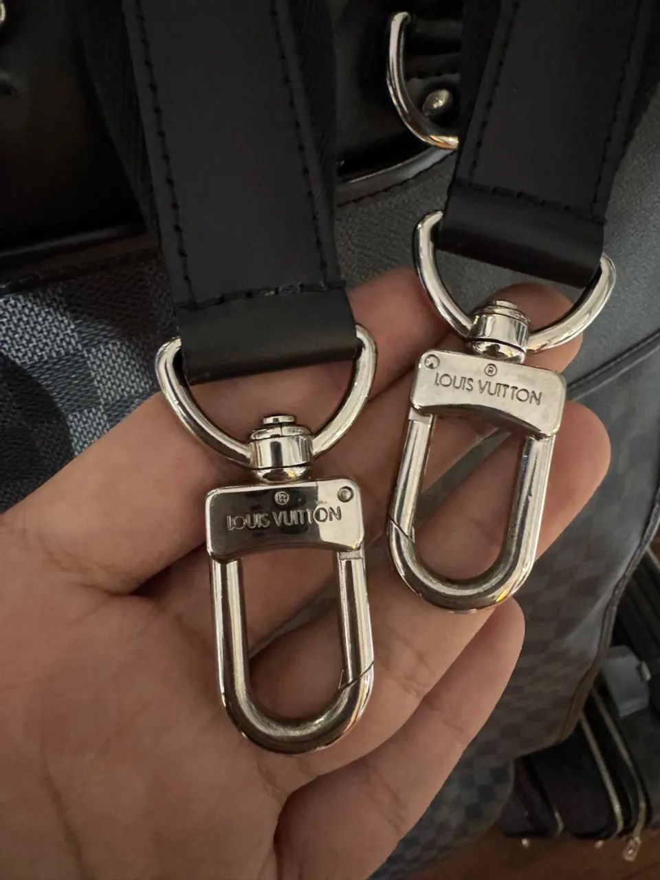 Porta Terno Louis Vuitton Damier Graphite  - Foto 4