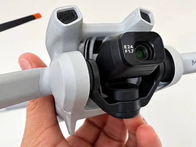 Drone Dji Mini 3 Combo Fly More RC Screen - Foto 3
