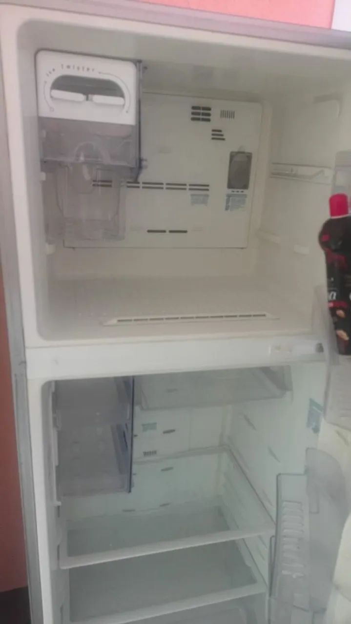 Geladeira Eletrolux  - Foto 2