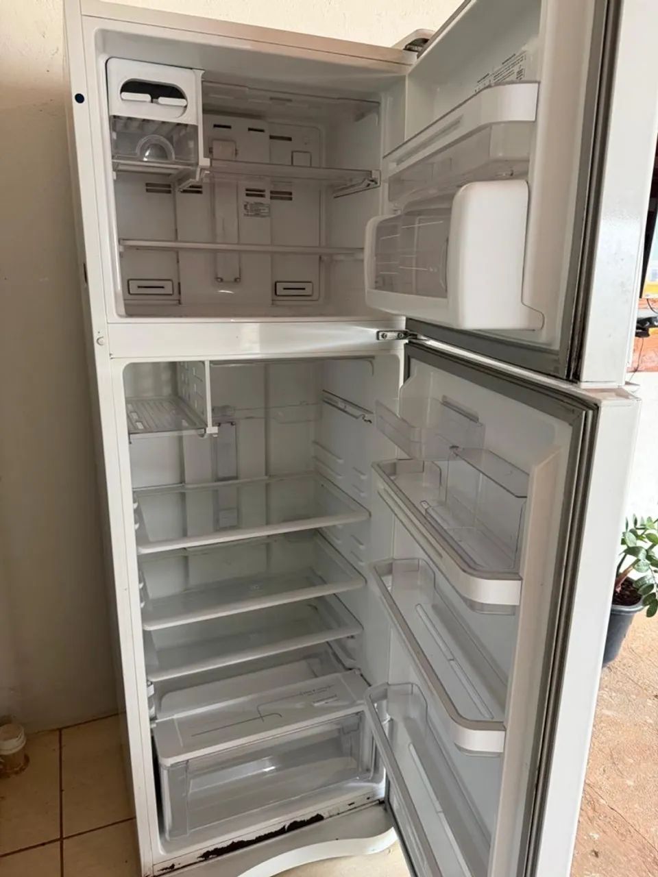 Geladeira duplex eletrollux - Foto 4