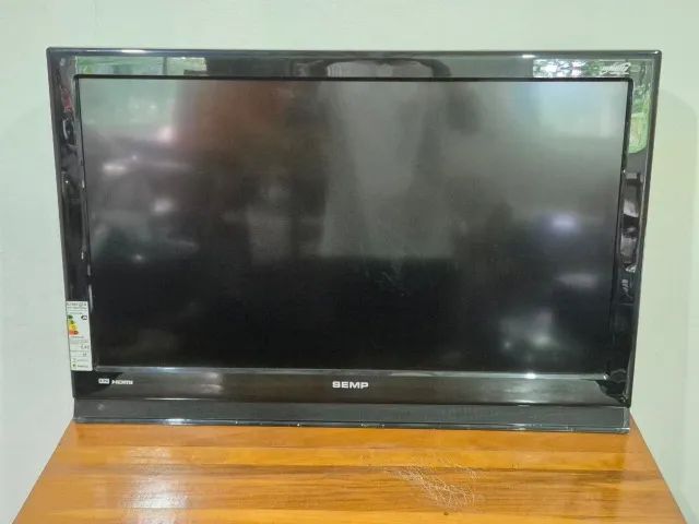 Televisão Semp Infinity Digital Tech 42"