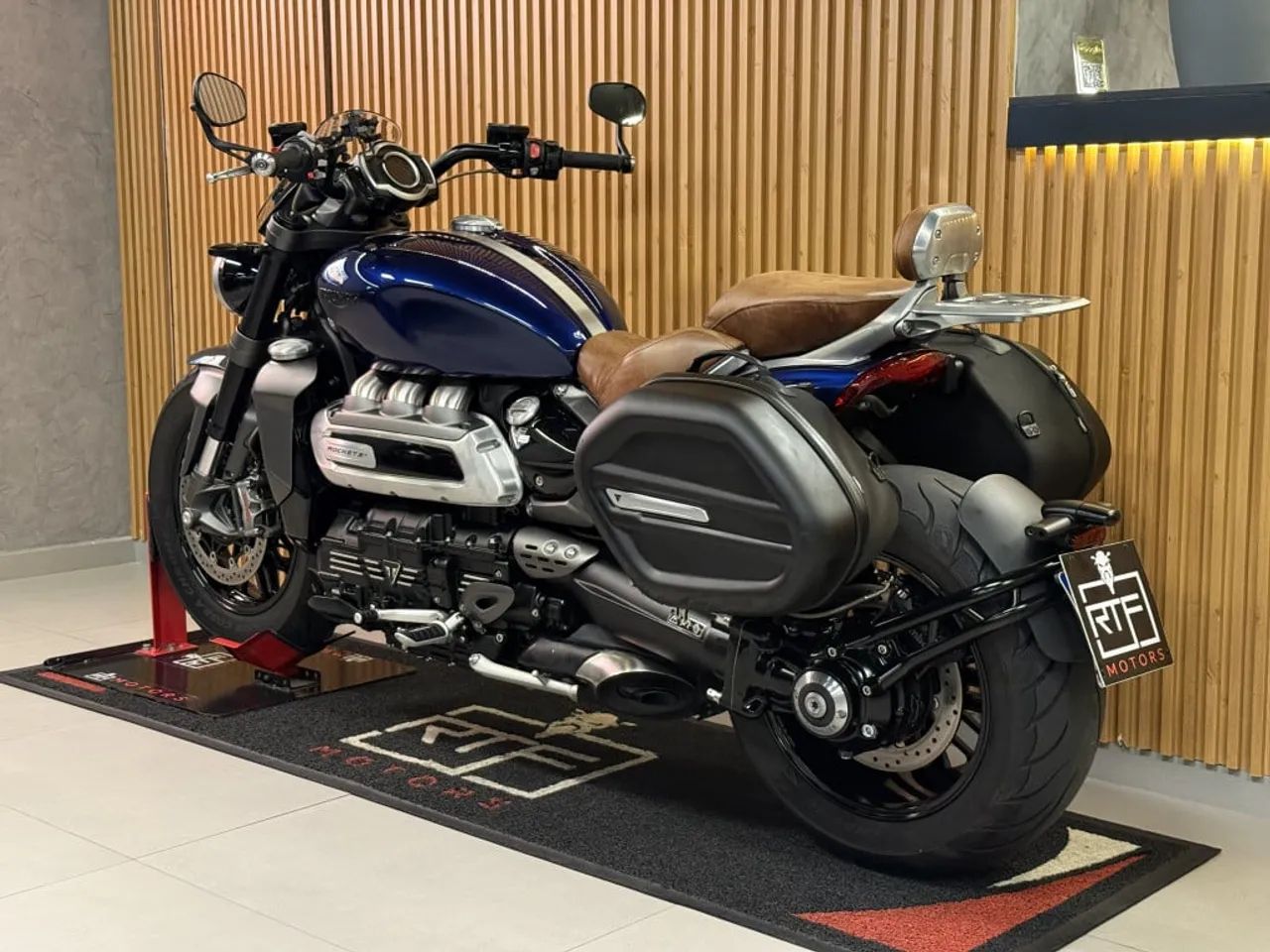 Triumph Rocket III R 2500cc 2022 - Foto 3
