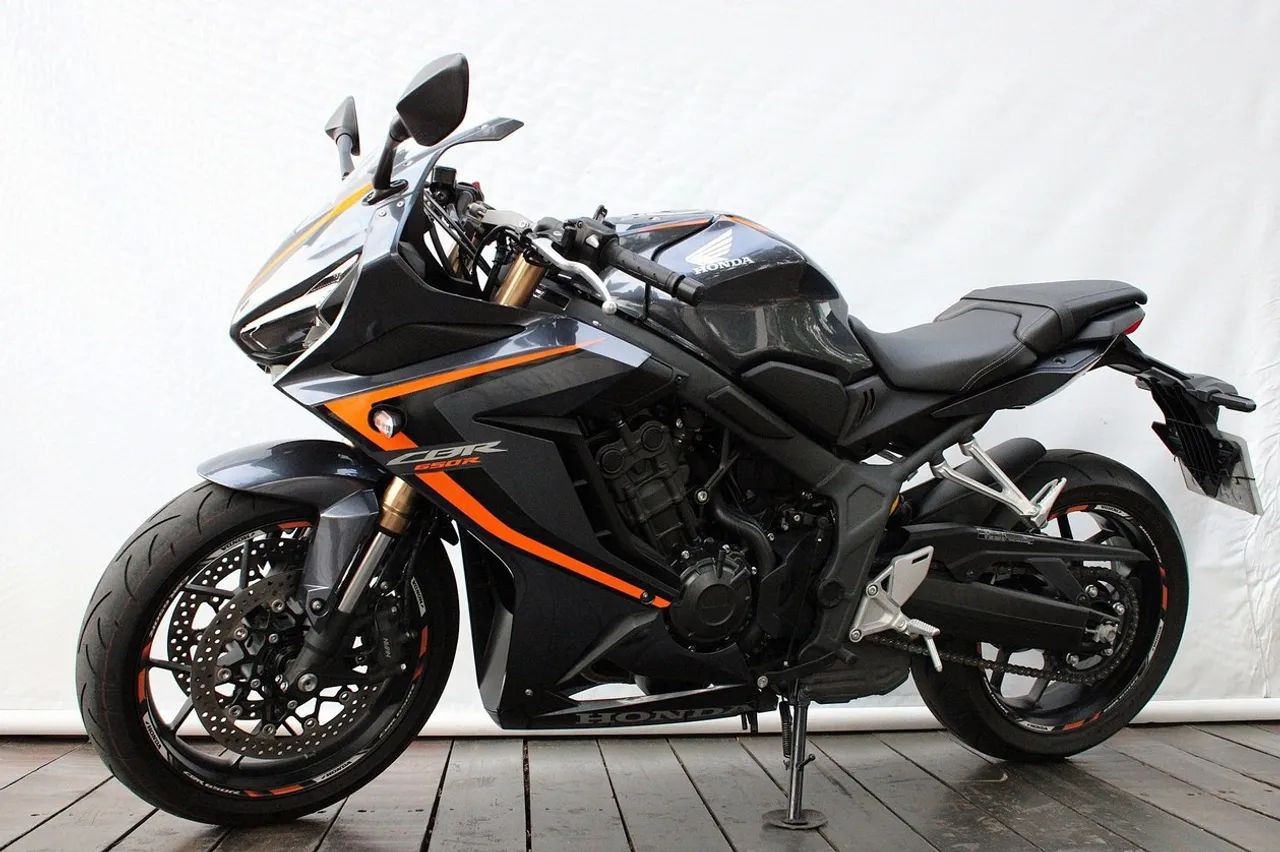 HONDA CB 650 R ABS  - Foto 3