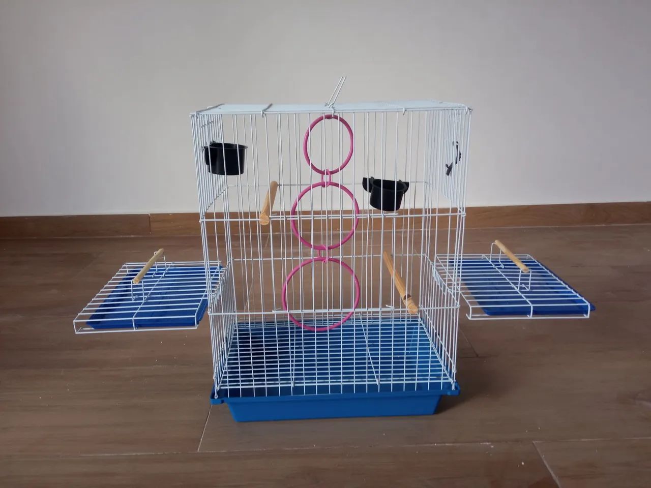 Gaiola para pássaro