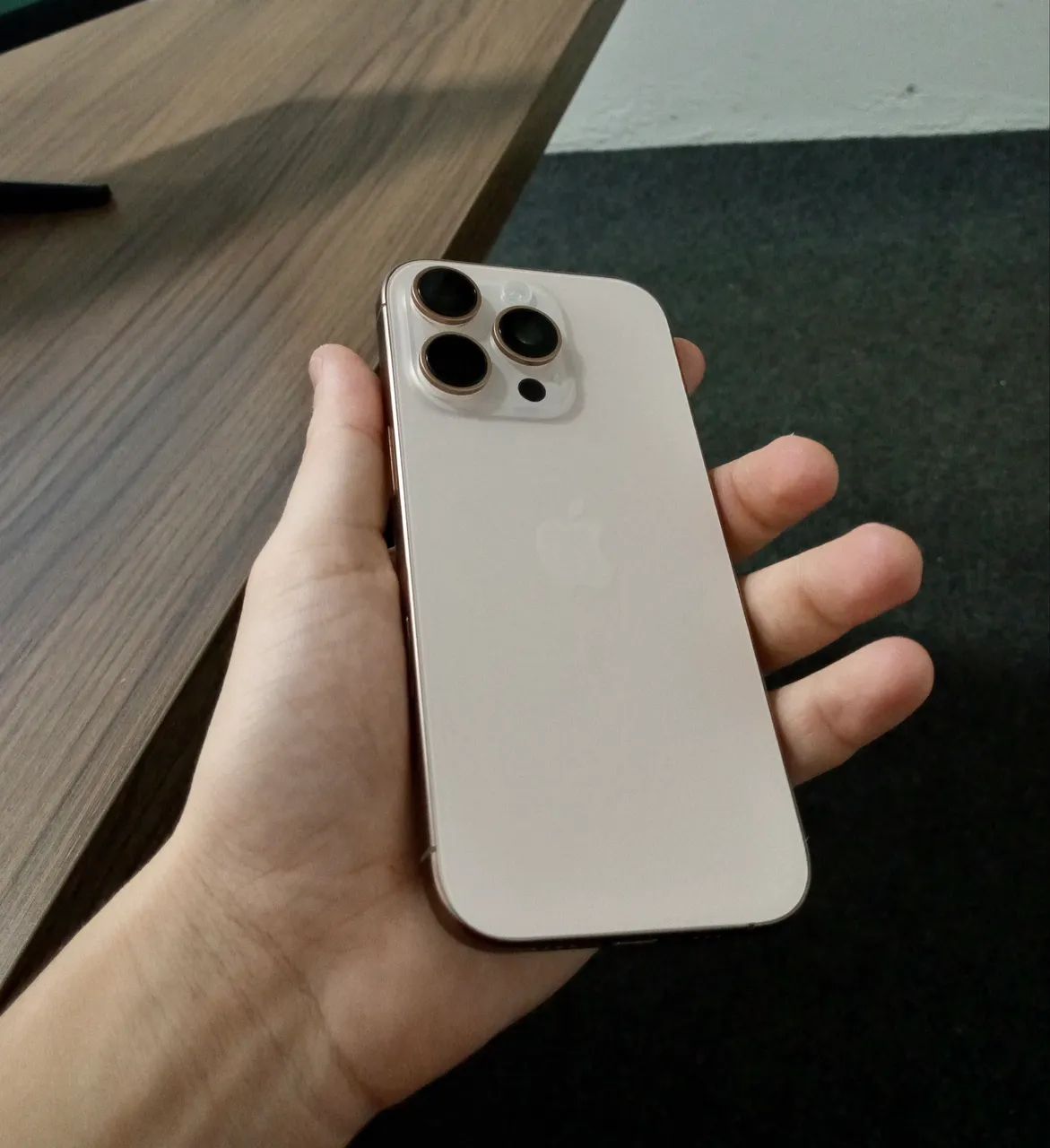 Iphone 16 pro - 128gb - Foto 3