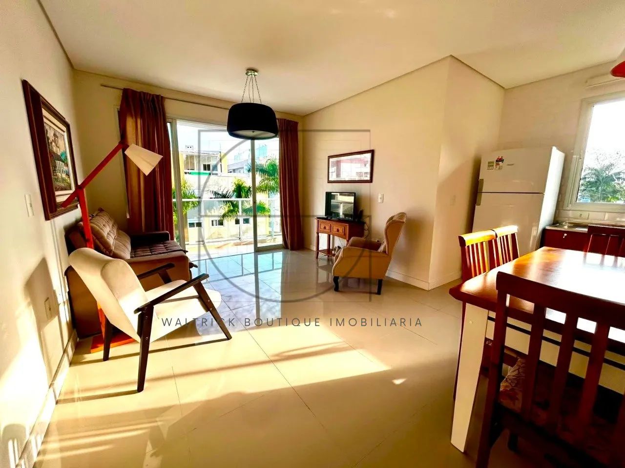 Apartamento com 3 dormitórios em Jurerê - Foto 2