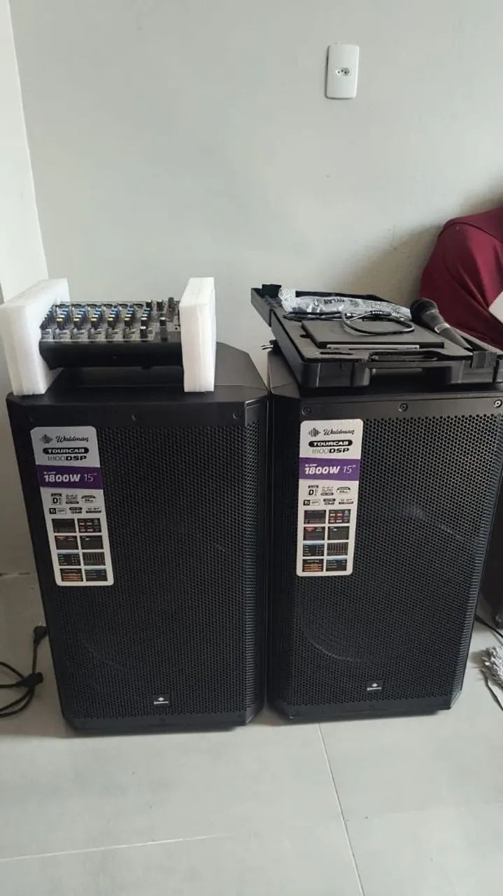 Caixa de som microfone mesa nova - Foto 2