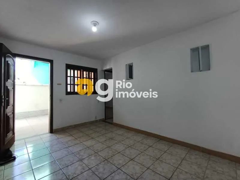 Casa de rua : Térrea / Residencial / Realengo - Foto 3