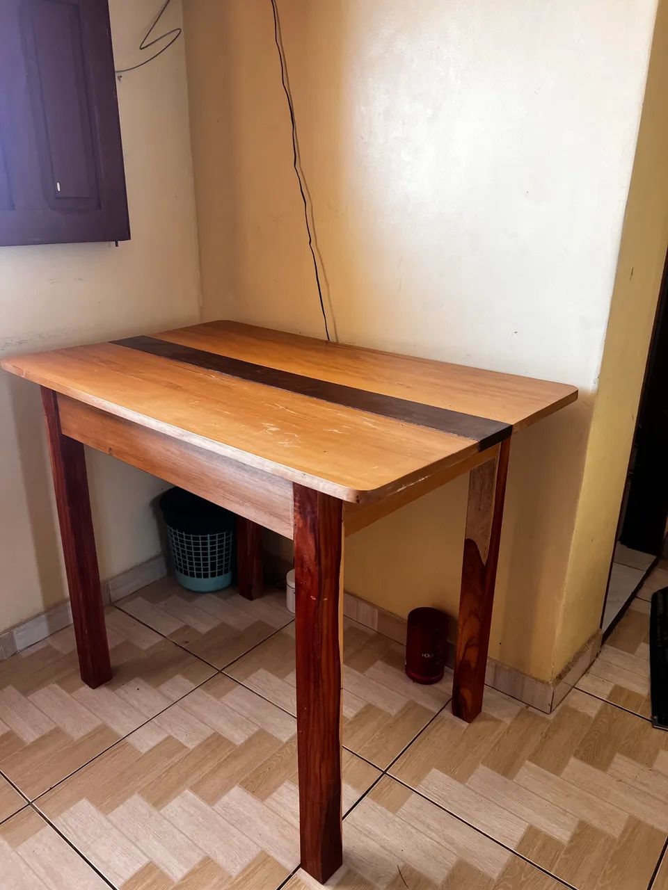 Mesa rústica 