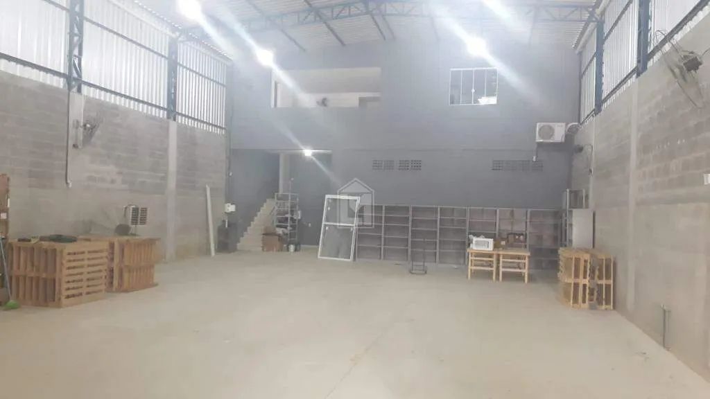 GALPÃO Á VENDA EM CARIACICA  360 m² DE ÁREA - Foto 4