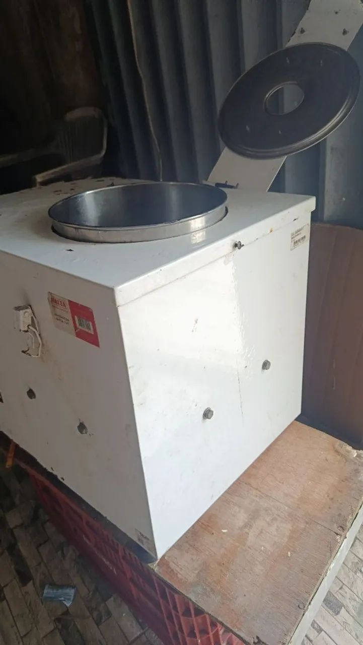 Amassadeira rápida  industrial 7 kg