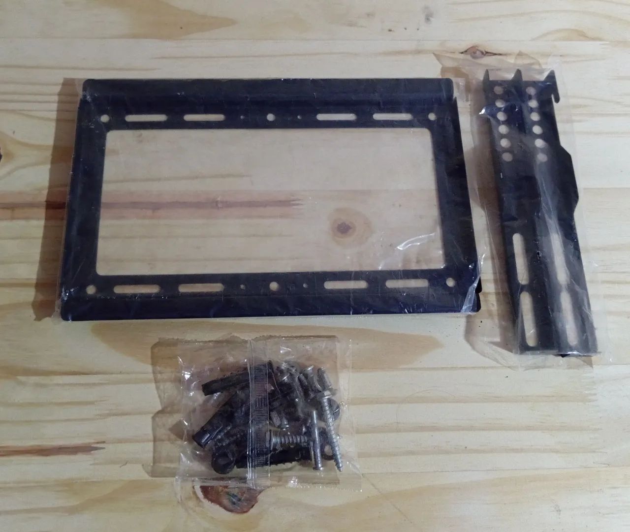 SUPORTE PARA TV MODELO PAINEL E PAREDE DE 32 A 66 POLEGADAS 