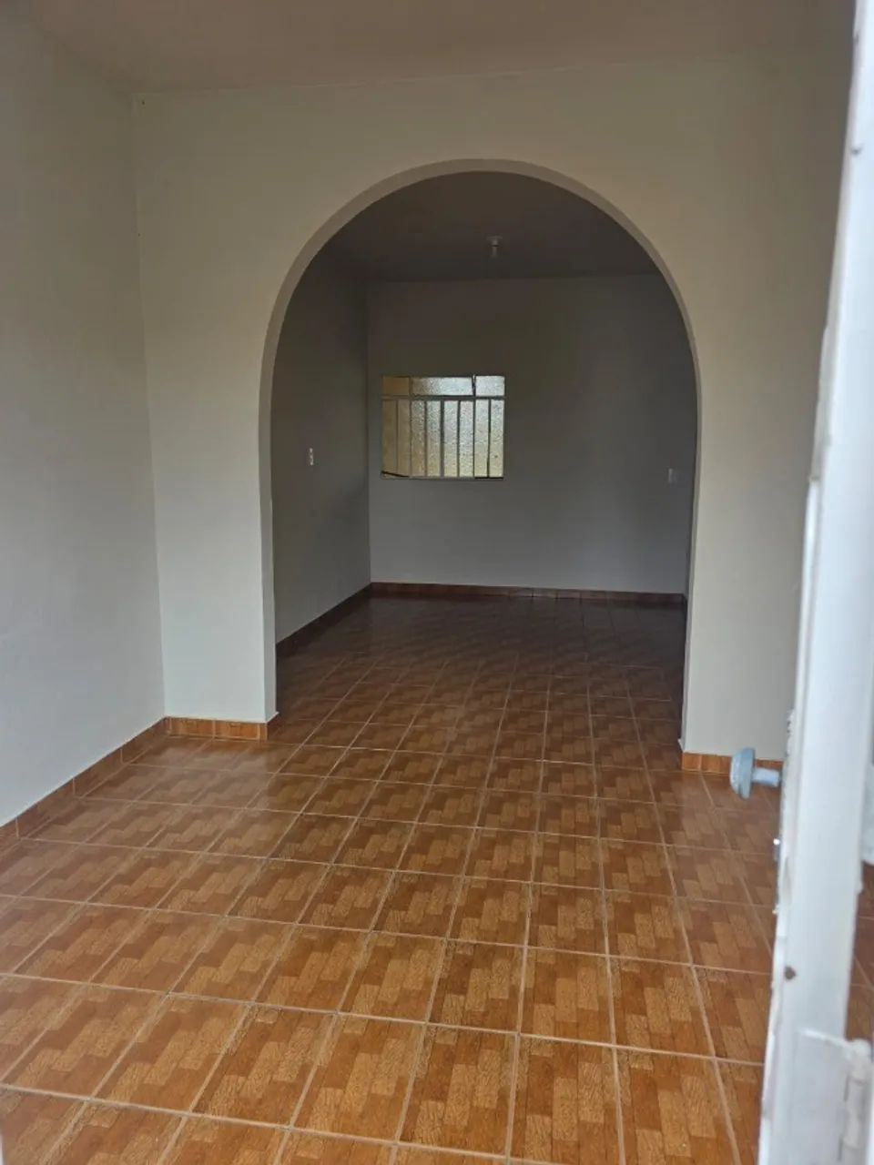  Casa para Aluguel com Amplo Quintal  - Foto 4