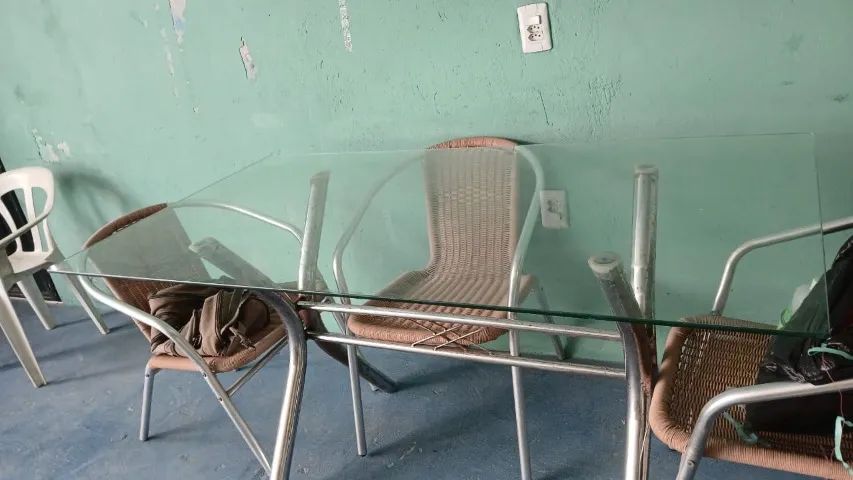 Mesa retangular de vidro