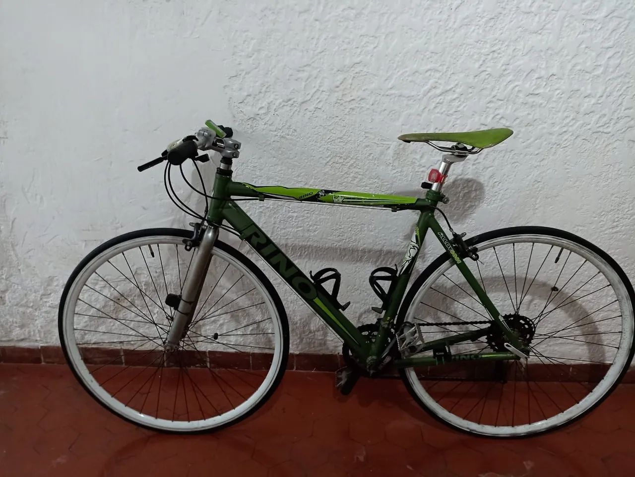 Bicicleta Speed Rino