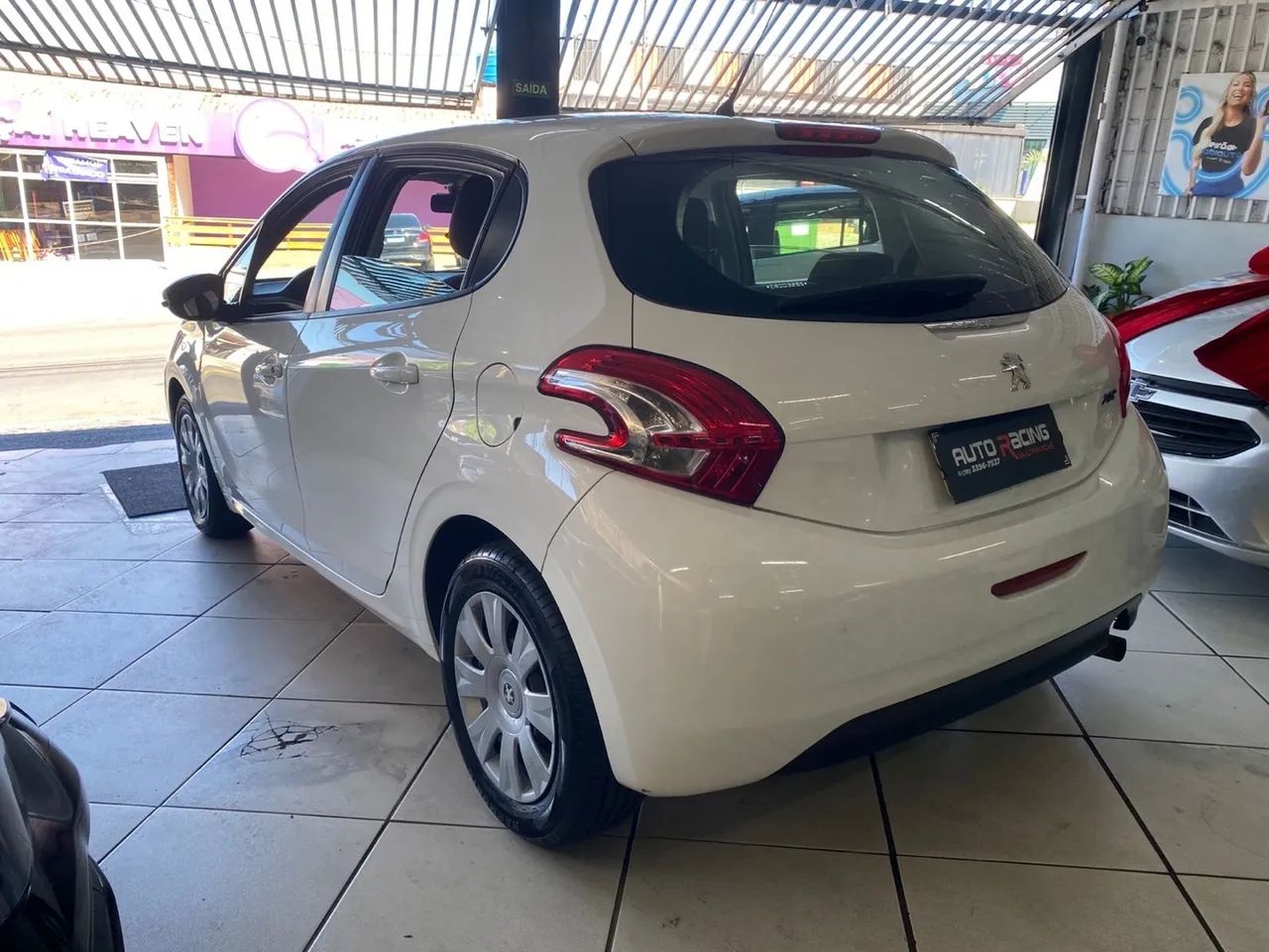 Peugeot 208 Active/active Pack 1.5 Flex 8V 5P 2014 - Foto 4
